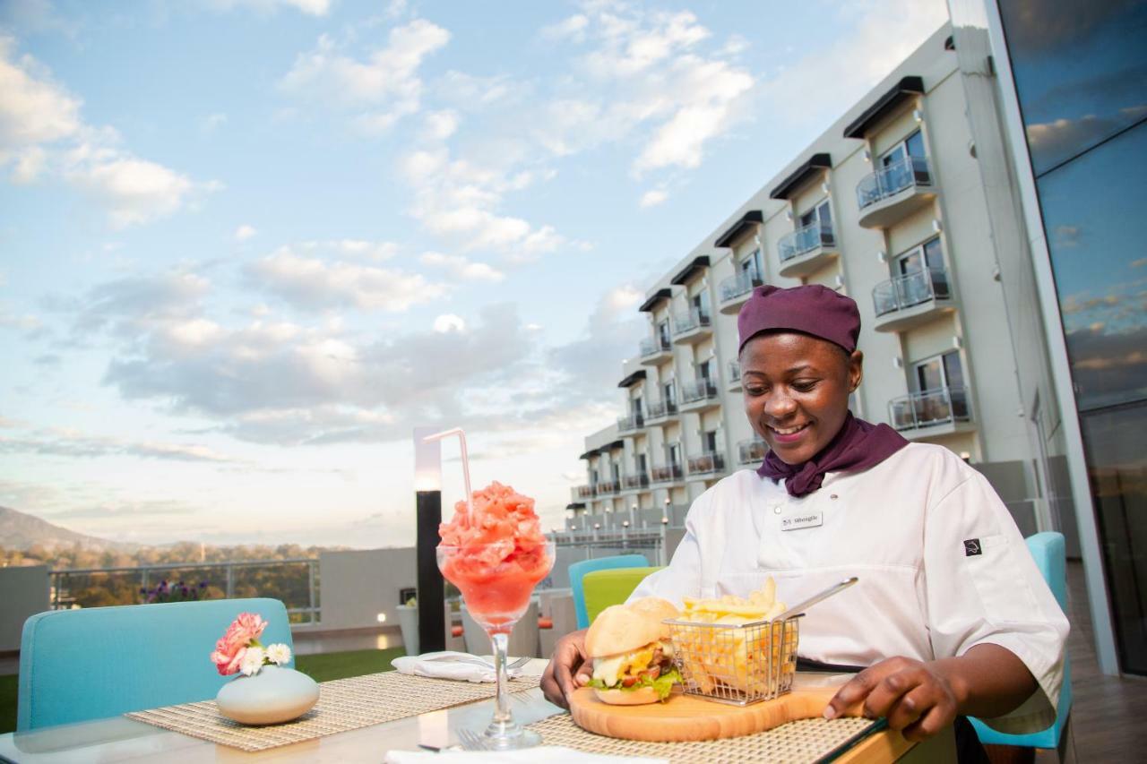 Amaryllis Hotel Blantyre Exterior photo